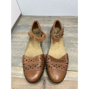 Clarks EMILY Dress Sandals Womens Size 8.5M Brown Leather Ankle Strap 2" Heels